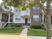 Building Photo - 2475 Waterbury Ln