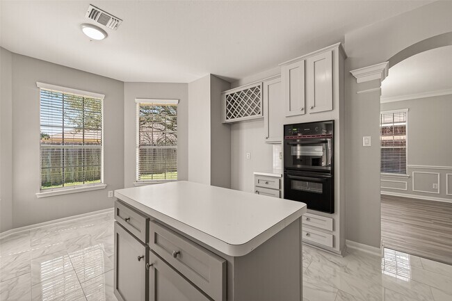 Building Photo - 7411 Pacific Ridge Ct