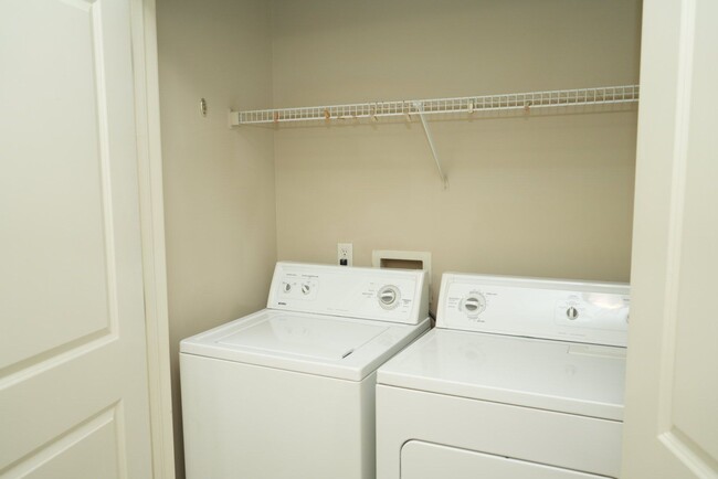 Building Photo - 745 Walker Square, Apt #3A