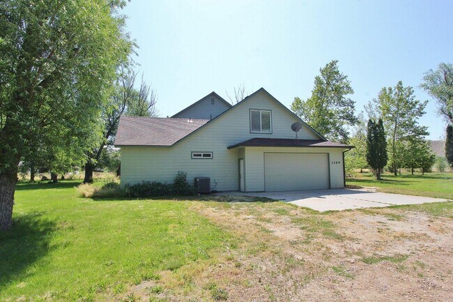 Building Photo - 3169 Fuller Rd