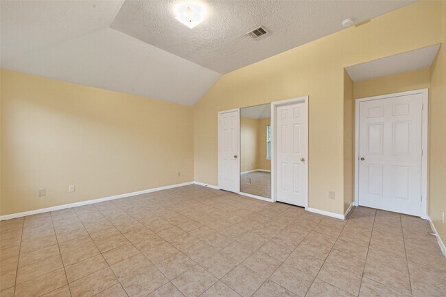 Building Photo - 19538 Billineys Park Dr