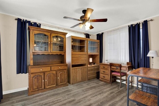 Building Photo - 1446 Normandy Blvd