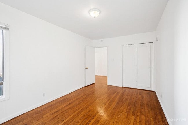 Building Photo - 80 Terra Vista Ave