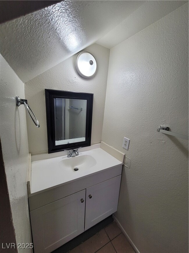 Building Photo - 108 Boysenberry Ln