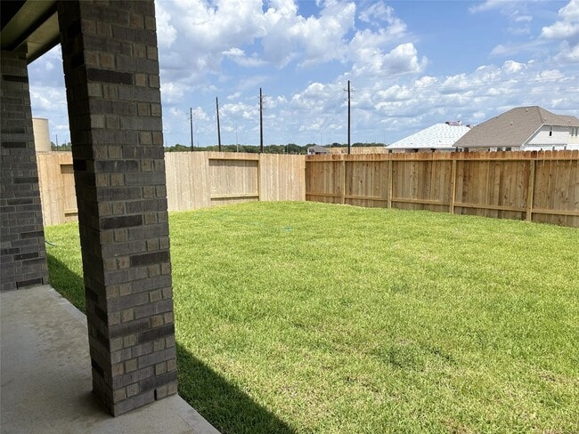 Building Photo - 21710 Willow River Canyon Ln