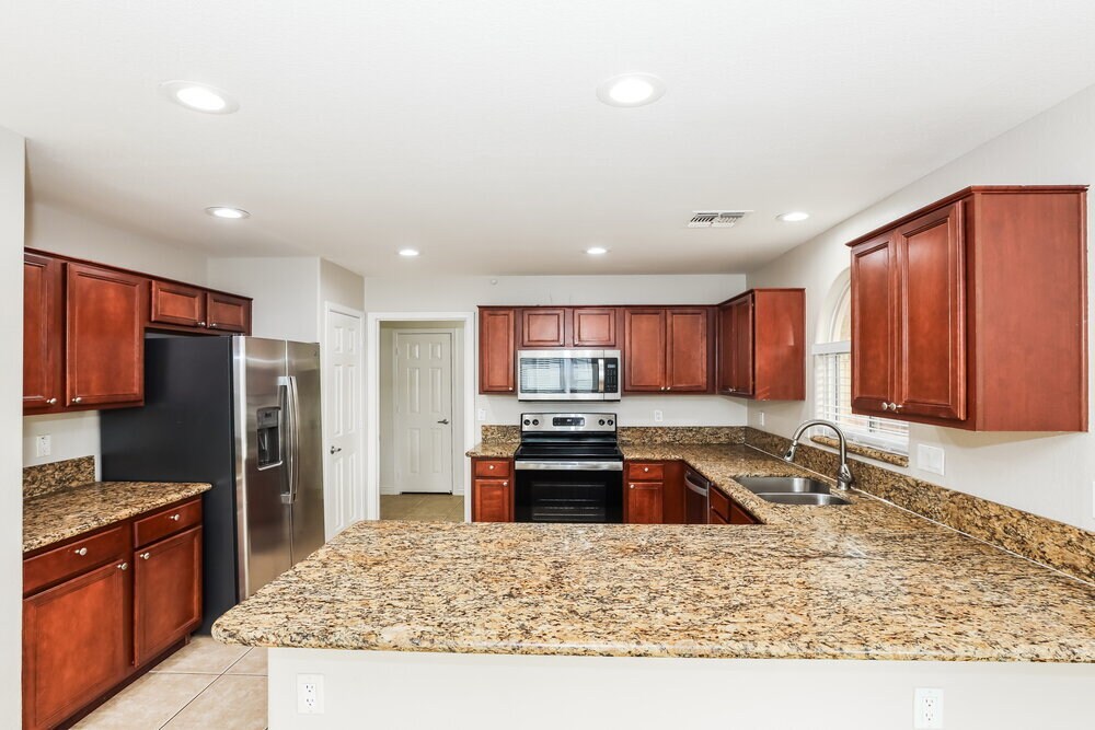 Building Photo - 6635 E Virginia St