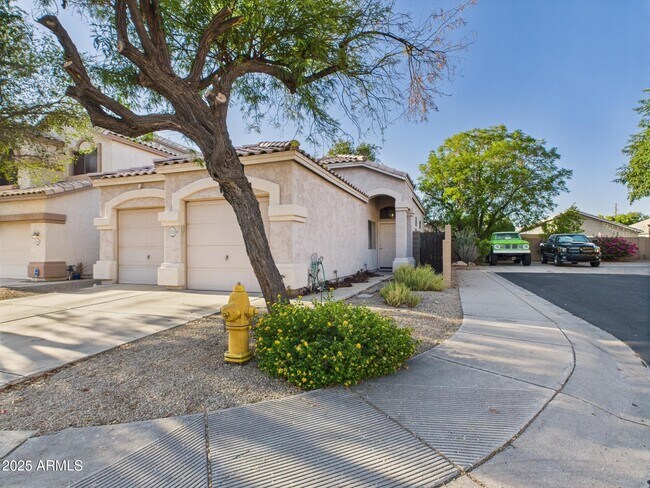 Building Photo - 3508 W Chama Dr