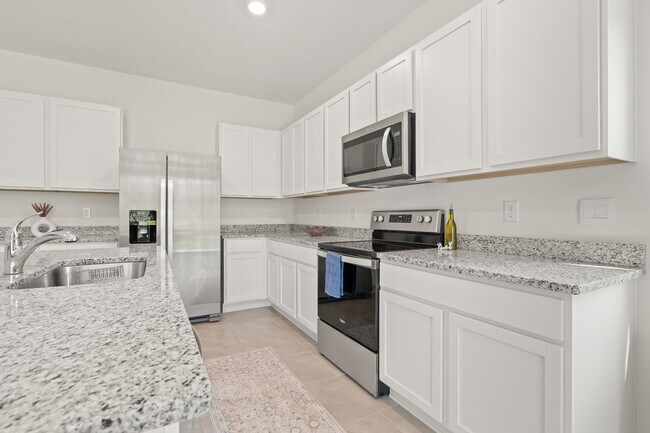 Building Photo - 11174 Crescent Deer Dr