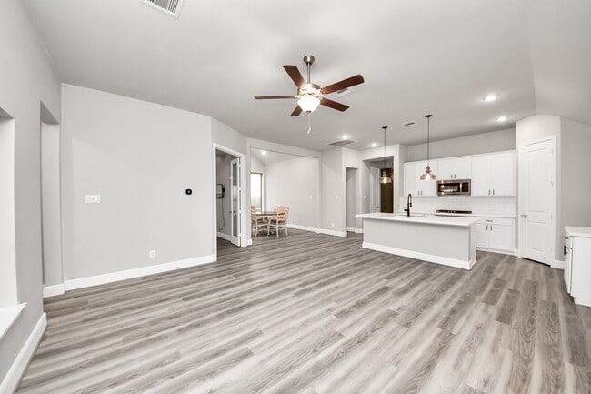 Building Photo - 10719 Lacaille Ln