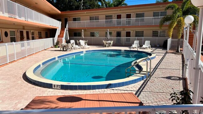 Building Photo - 2590 First St