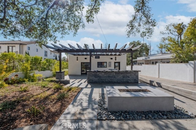 Building Photo - 421 Mariposa Ave
