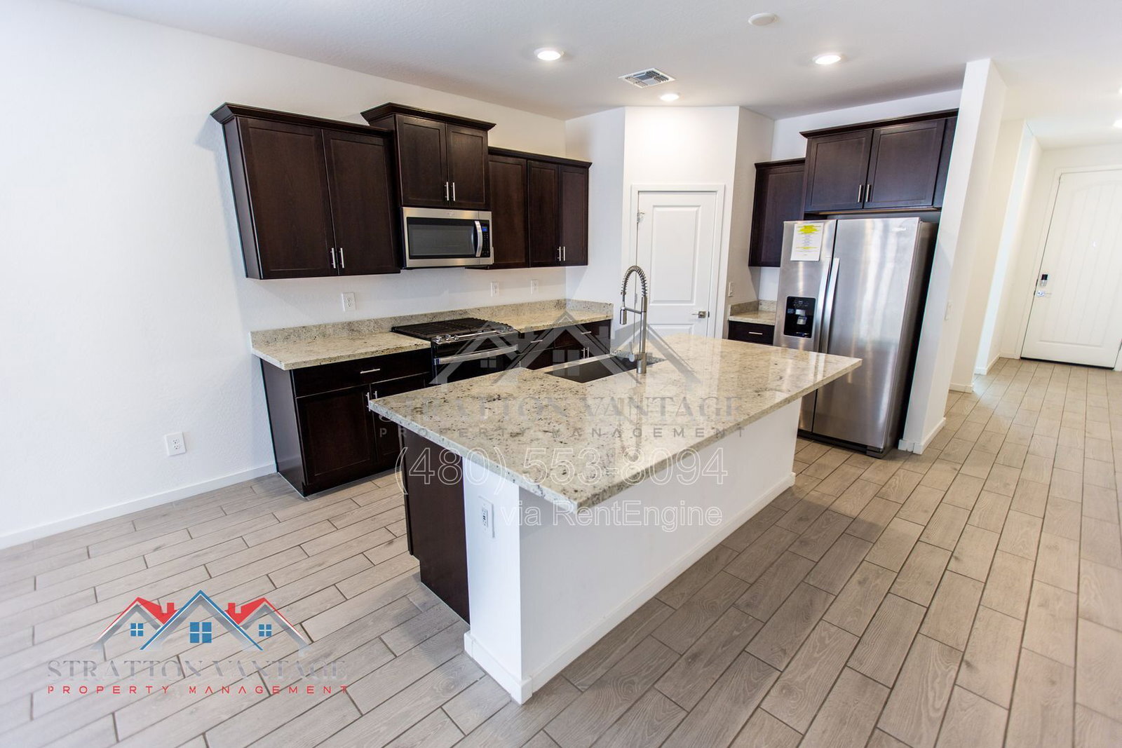 Building Photo - 2520 San Esteban Dr