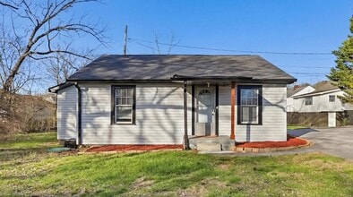 Building Photo - 3703 Redding Rd