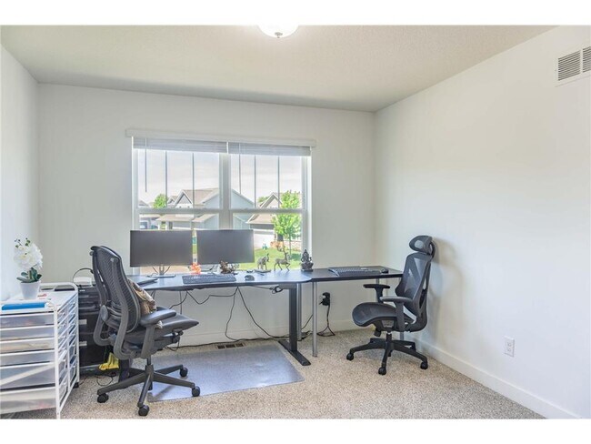 Building Photo - 140X Ironwood Ct