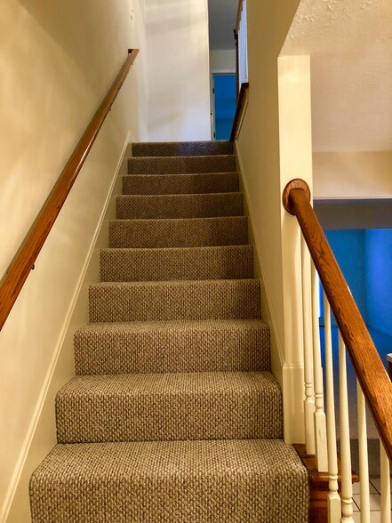 Building Photo - 1146 Northwood Loop