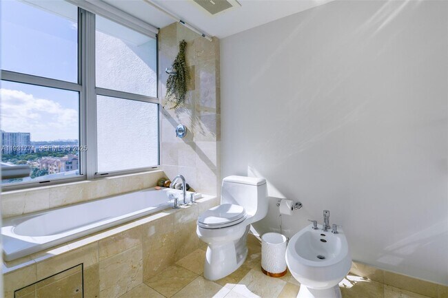 Building Photo - 3131 NE 188th St