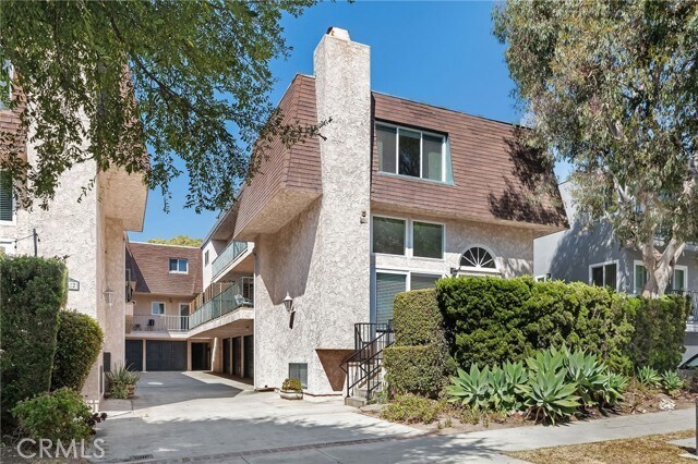 Building Photo - 312 S Francisca Ave