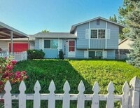 Building Photo - 7525 Vineland Trail