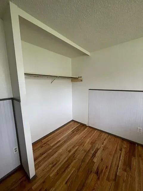 Building Photo - Aloha House