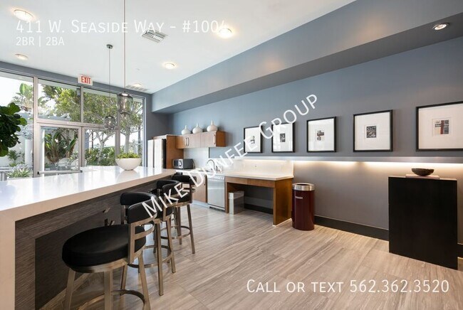 Building Photo - 411 W Seaside Way