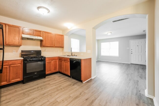 Building Photo - 7507 Kennemer Dr