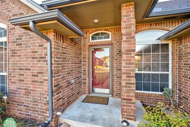 Building Photo - 7508 NW 134th St