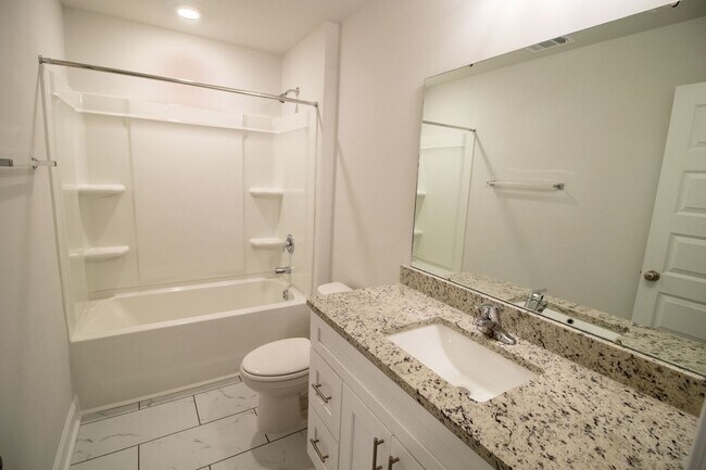 Building Photo - Pooler, GA