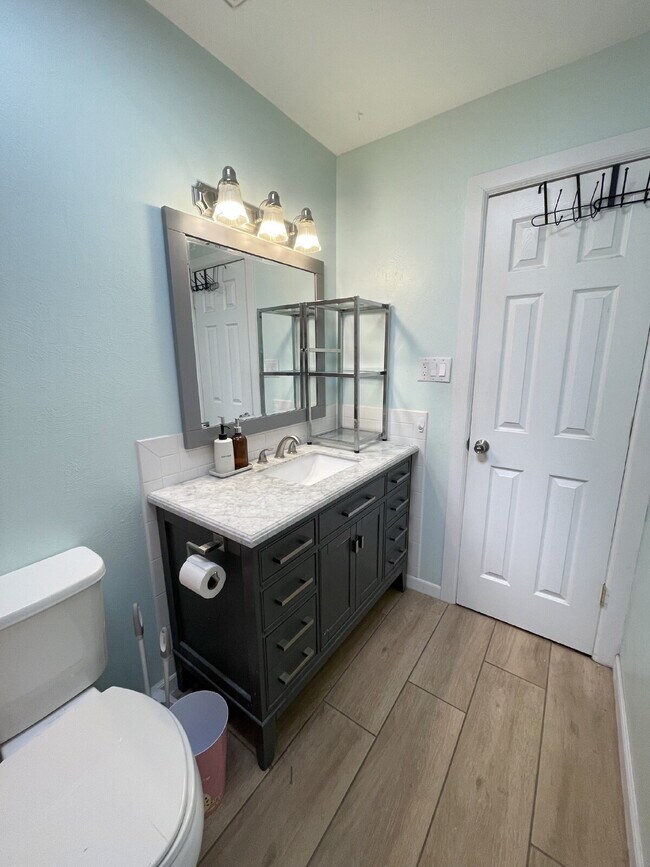 Building Photo - 134 Kilgore St