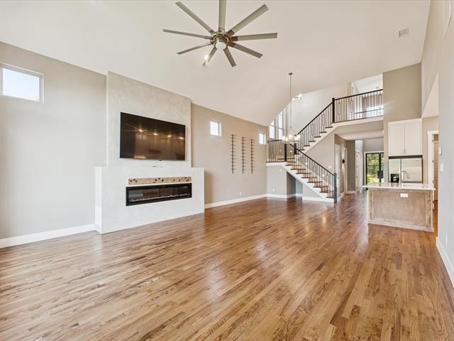 Building Photo - 914 St George Pl