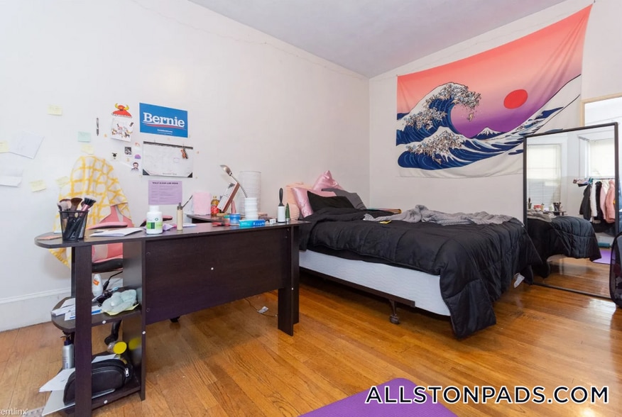 Building Photo - 16 Ashford St