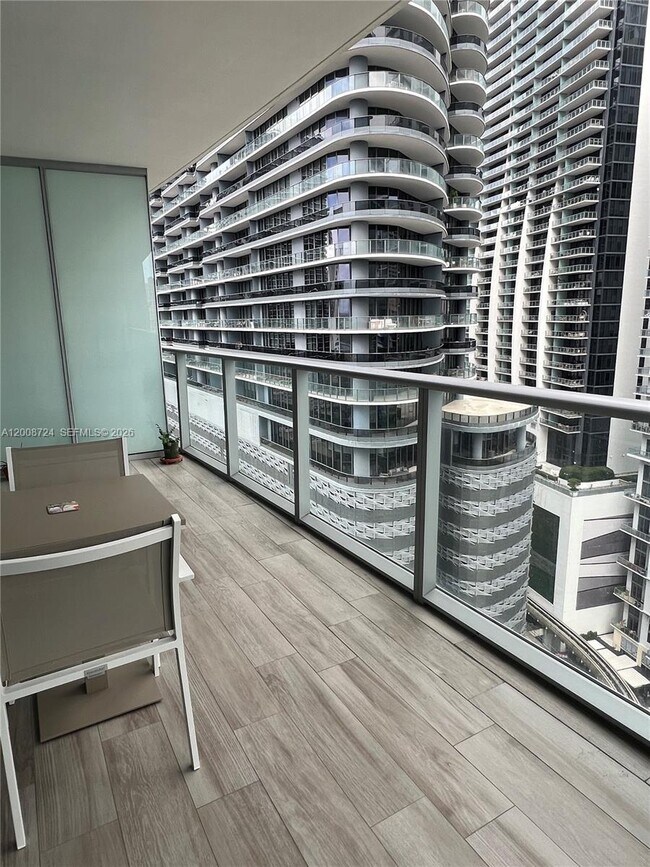 Building Photo - 1100 S Miami Ave