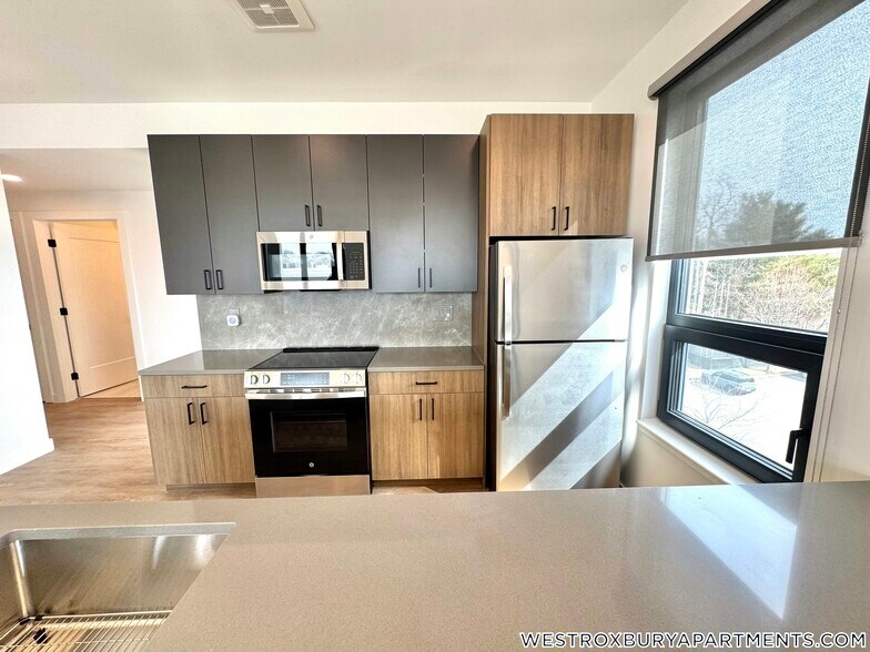 Building Photo - 199 Gardner St