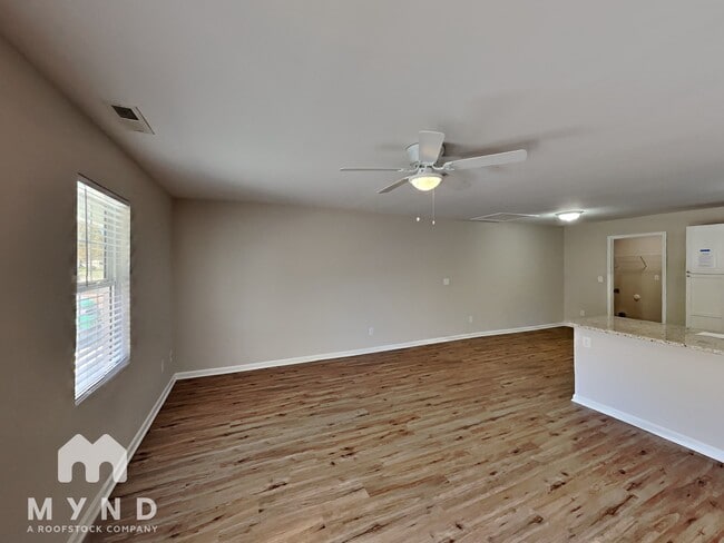 Building Photo - 3274 Anderson Mountain Rd