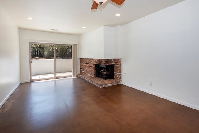 Building Photo - 772 Terni Ln