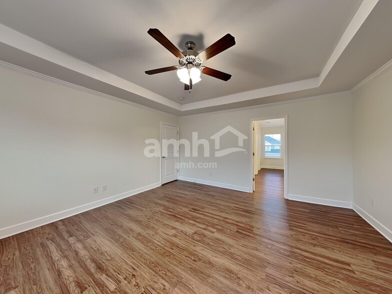 Building Photo - 4402 Erabele Dr