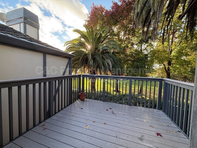 Building Photo - 63 S Branciforte Ave