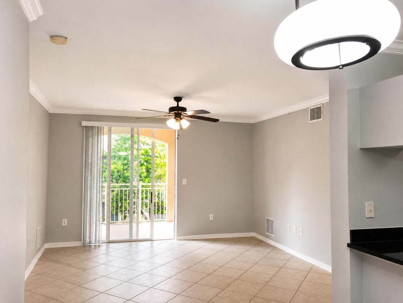 Building Photo - 6521 Emerald Dunes Dr