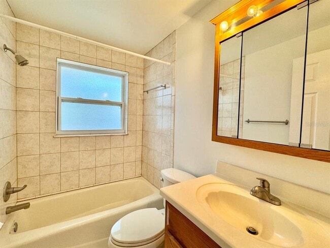 Building Photo - 1145 Stewart Dr