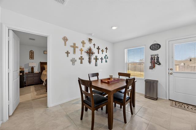 Building Photo - 1477 Yachtclub Dr
