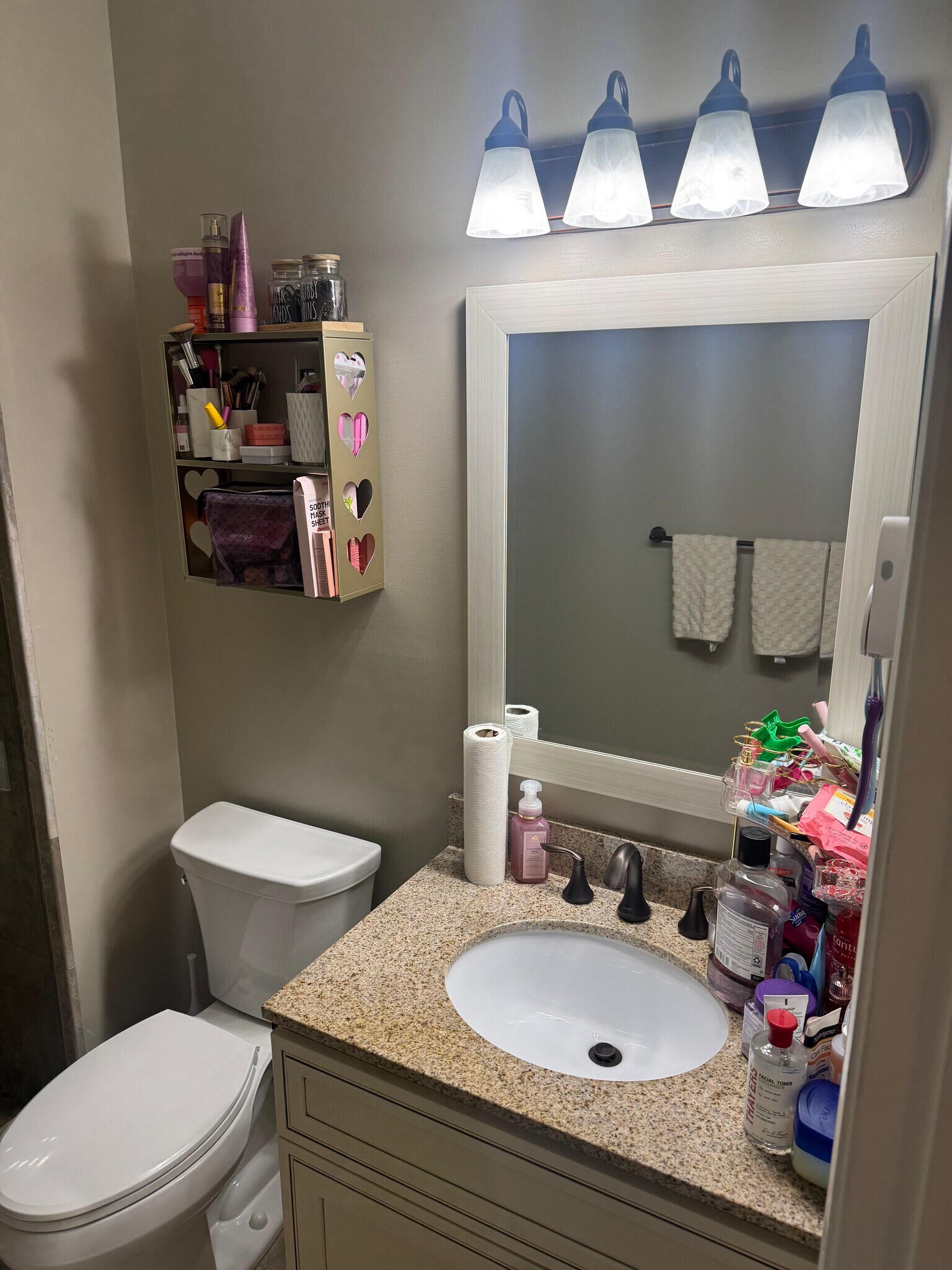 Building Photo - 4412B Aberdeen Dr