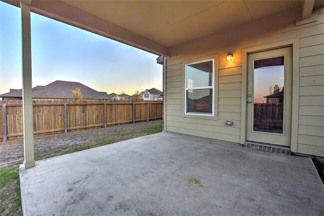Building Photo - 7993 Arezzo Dr