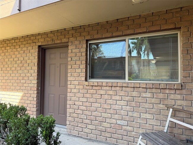 Building Photo - 1530 Heights Blvd