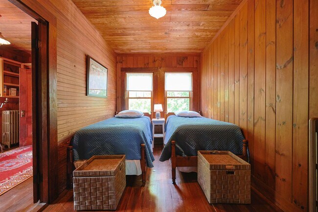 Building Photo - Winter Rental with Views of the Annisquam ...