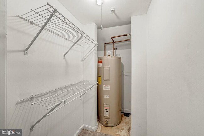 Building Photo - 4200 Mozart Brigade Ln