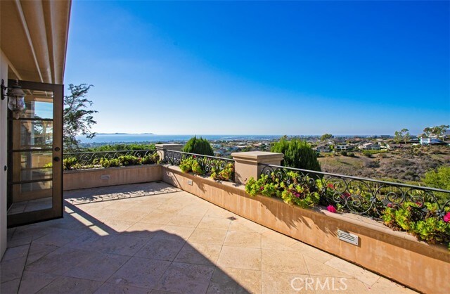 Building Photo - 1 Rim Ridge