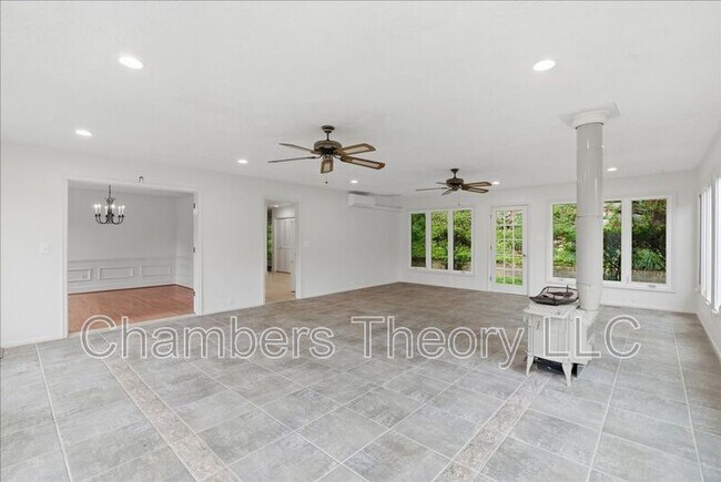 Building Photo - 1436 Ironwood Dr