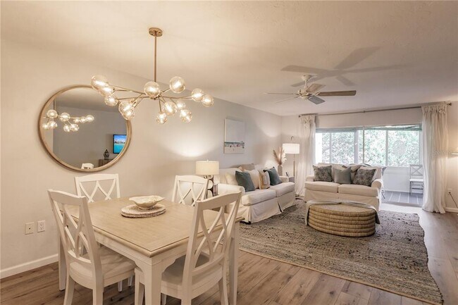 Building Photo - 1200 E Peppertree Ln