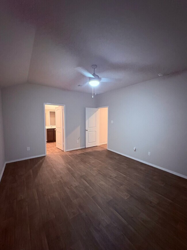 Building Photo - 22426 Busalla Trail