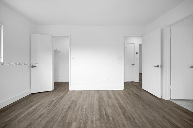Building Photo - 18001 SW 91st Ave