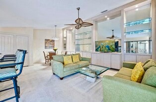 Building Photo - 5302 Red Oak Ct